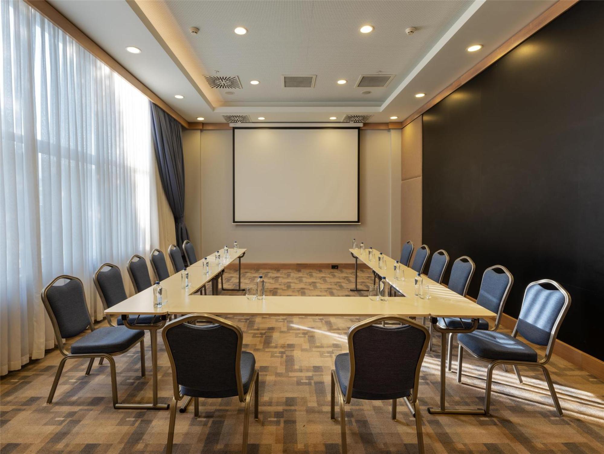Park Inn By Radisson Samsun Exterior foto
